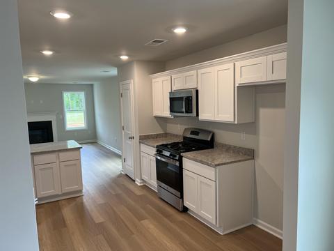 113 Braxton Dr, Moore, SC 29369 photo 3