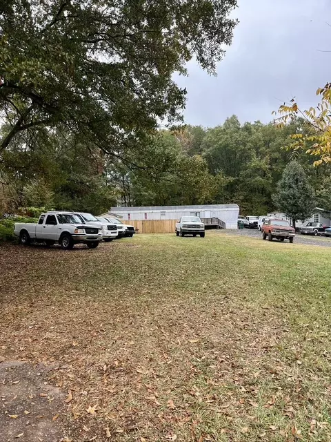 204 N Georgia Ave, Chesnee, SC 29323