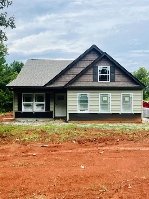 1031 Piedmont Rd, Chesnee, SC 29323