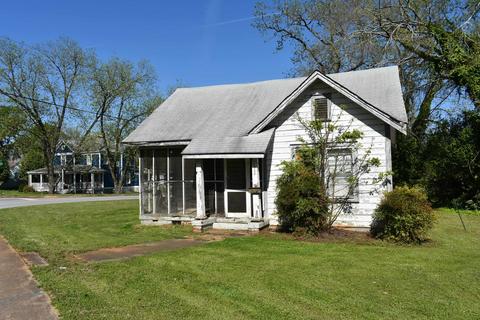 1001 E Frederick St, Gaffney, SC 29340 photo 1