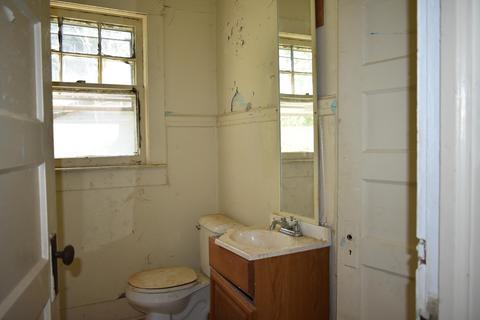 1001 E Frederick St, Gaffney, SC 29340 photo 11