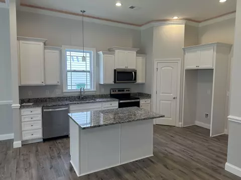 1121 Caldwell Rd, Campobello, SC 29322 photo 4