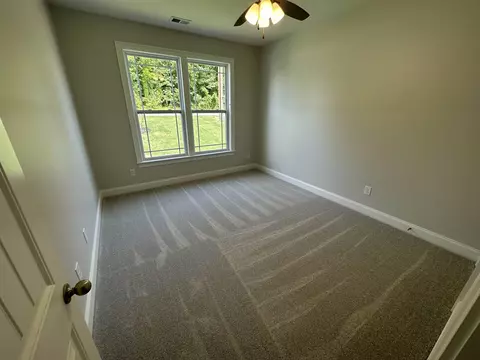 1121 Caldwell Rd, Campobello, SC 29322 photo 8