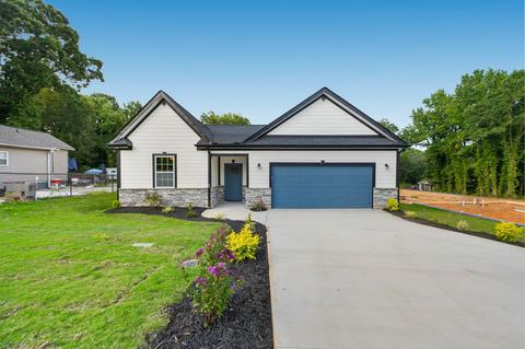 421 Highland Ave, Greer, SC 29651