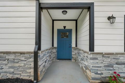 421 Highland Ave, Greer, SC 29651 photo 3