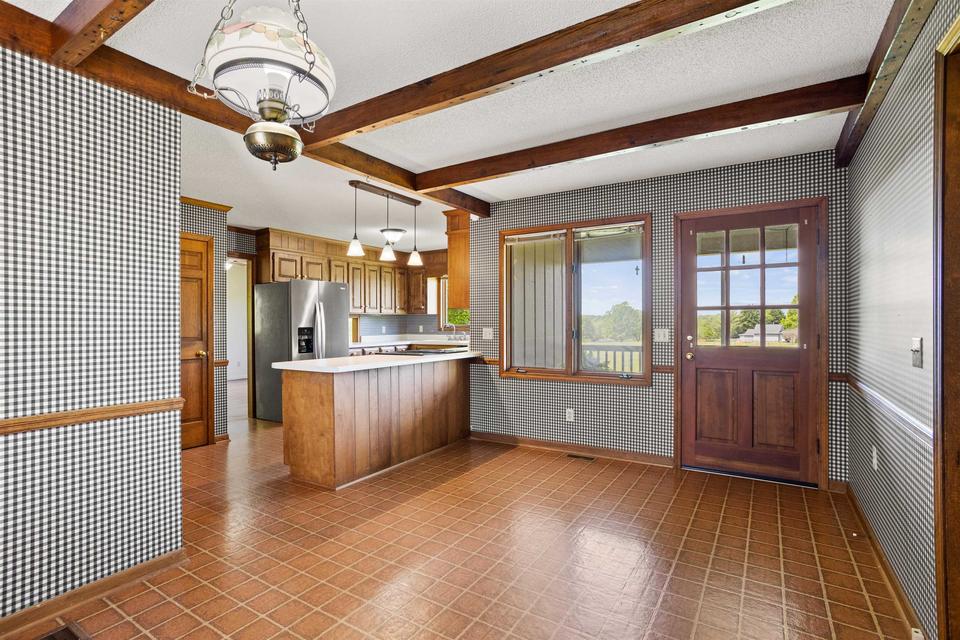  8935 New Cut Rd, Campobello, SC 29322 photo 12