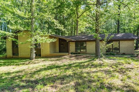 130 Valleydale Ct, Inman, SC 29349