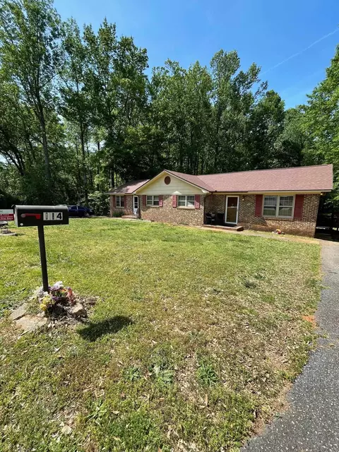 114116 Pisgah Dr, Spartanburg, SC 29303