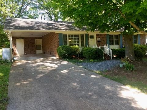 1056 Hopkins St, Spartanburg, SC 29307