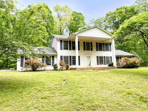 715 E Prince Rd, Landrum, SC 29356