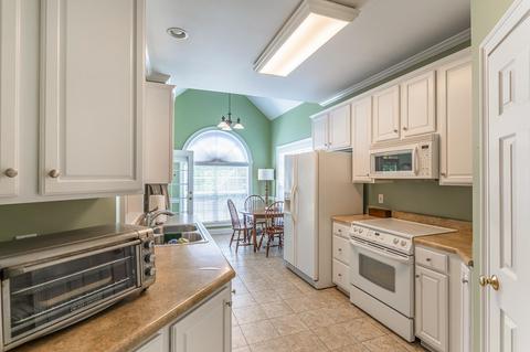 307 Cedar Bluff Dr, Moore, SC 29369 photo 9