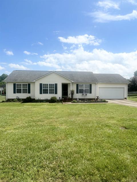 418 Freestone Ave, Woodruff, SC 29388