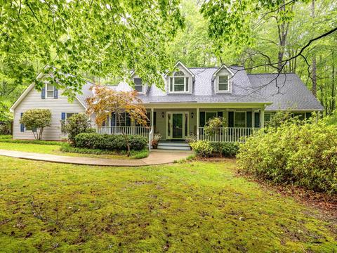 335 Dill Cir, Landrum, SC 29356