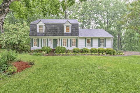 241 Heathwood Dr, Spartanburg, SC 29307