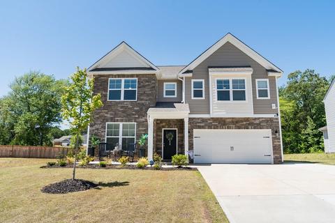 620 Montrose Ln, Boiling Springs, SC 29316