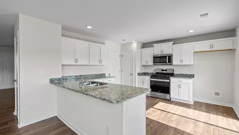 1340 Saddle Ct, Roebuck, SC 29376 photo 9