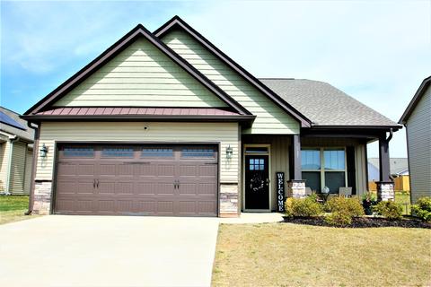 527 Chantry Ln, Moore, SC 29369