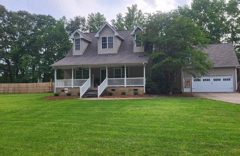 2120 Duncan Reidville Rd, Duncan, SC 29334