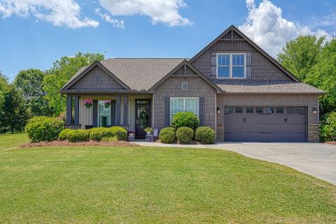 224 Harvest Wood Ln, Woodruff, SC 29388