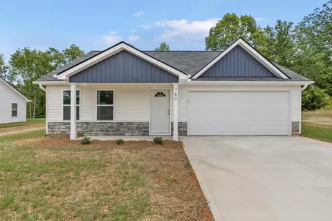 780 N Trade Ave, Landrum, SC 29356