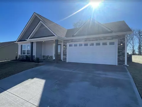 513 Fairlead Ln, Chesnee, SC 29323