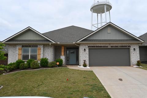 1118 Midway Hill Ln, Duncan, SC 29334