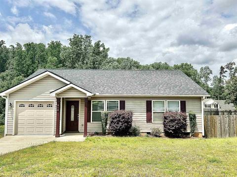 910 Slow Creek Ct, Boiling Springs, SC 29316