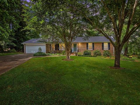 510 Windrow Ter, Boiling Springs, SC 29316