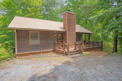 718 Piney Gate Rd, Saluda, NC 28773 photo 1