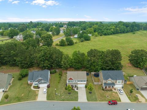 227 E Pyrenees Dr, Lyman, SC 29365 photo 35