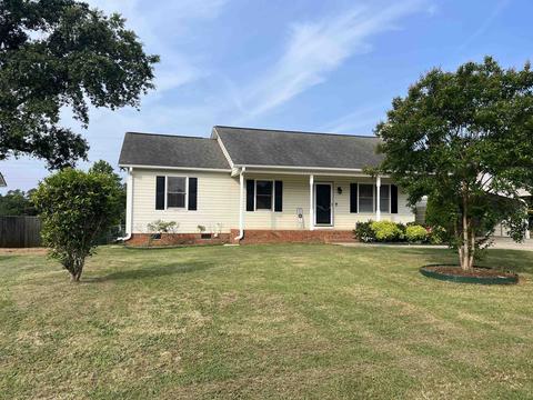 150 Loblolly Dr, Spartanburg, SC 29303