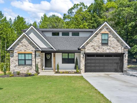 429 Walnut Grove Rd, Roebuck, SC 29376