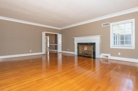 204 Lipscomb St, Gaffney, SC 29340 photo 11