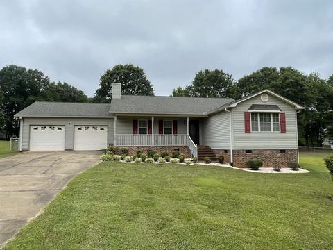 149 Suffolk Rd, Boiling Springs, SC 29316