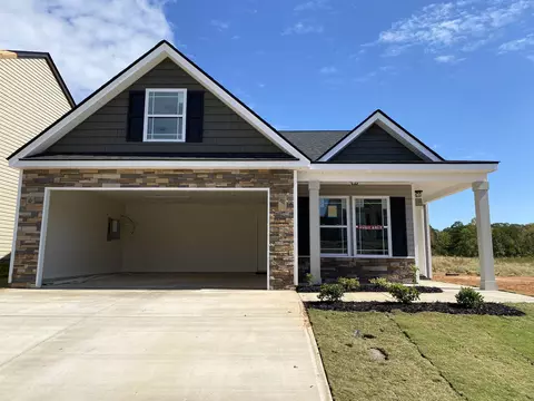 1375 Romany Ct, Boiling Springs, SC 29316