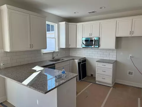 2030 Lachaise Ln, Moore, SC 29369 photo 4