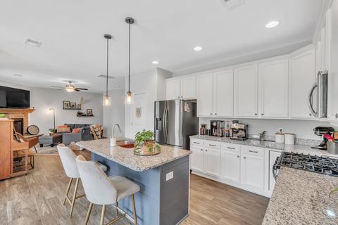38 Mendham Ln, Greer, SC 29650 photo 8