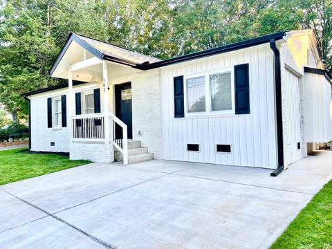 102 Wilson St, Mauldin, SC 29662