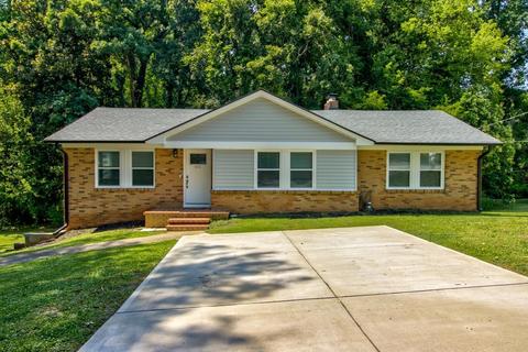 102 Forest Lane Dr, Gaffney, SC 29340