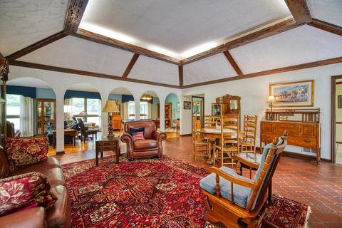 159 Independence Dr, Roebuck, SC 29376 photo 5