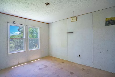 2438 Suddeth Rd, Greer, SC 29651 photo 11