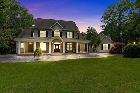 307 Hipps Rd, Simpsonville, SC 29680