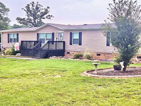 49 Clyde St, Spartanburg, SC 29302