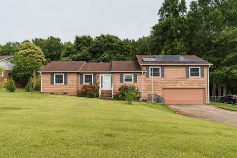407 Harrison Ln, Spartanburg, SC 29301