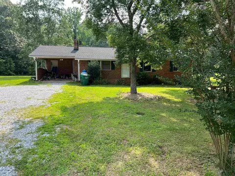 216 Triangle Rd, Gaffney, SC 29340 photo 1