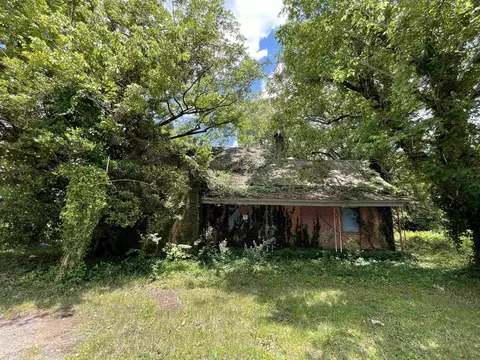 Peachtree Street, Gaffney, SC 29341