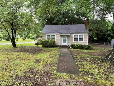 114 Church St Ext Ext, Wellford, SC 29385