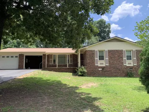 135 Belvedere Dr, Spartanburg, SC 29301