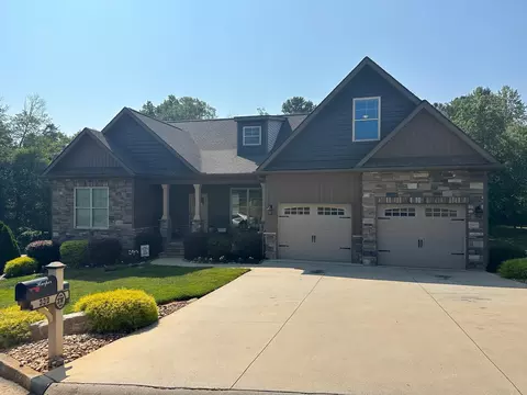 338 Saddlers Run, Chesnee, SC 29323