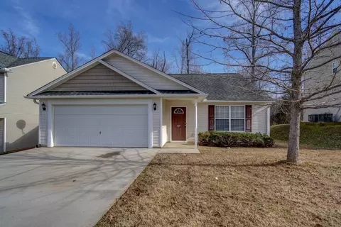 227 Stockbridge Dr, Spartanburg, SC 29301